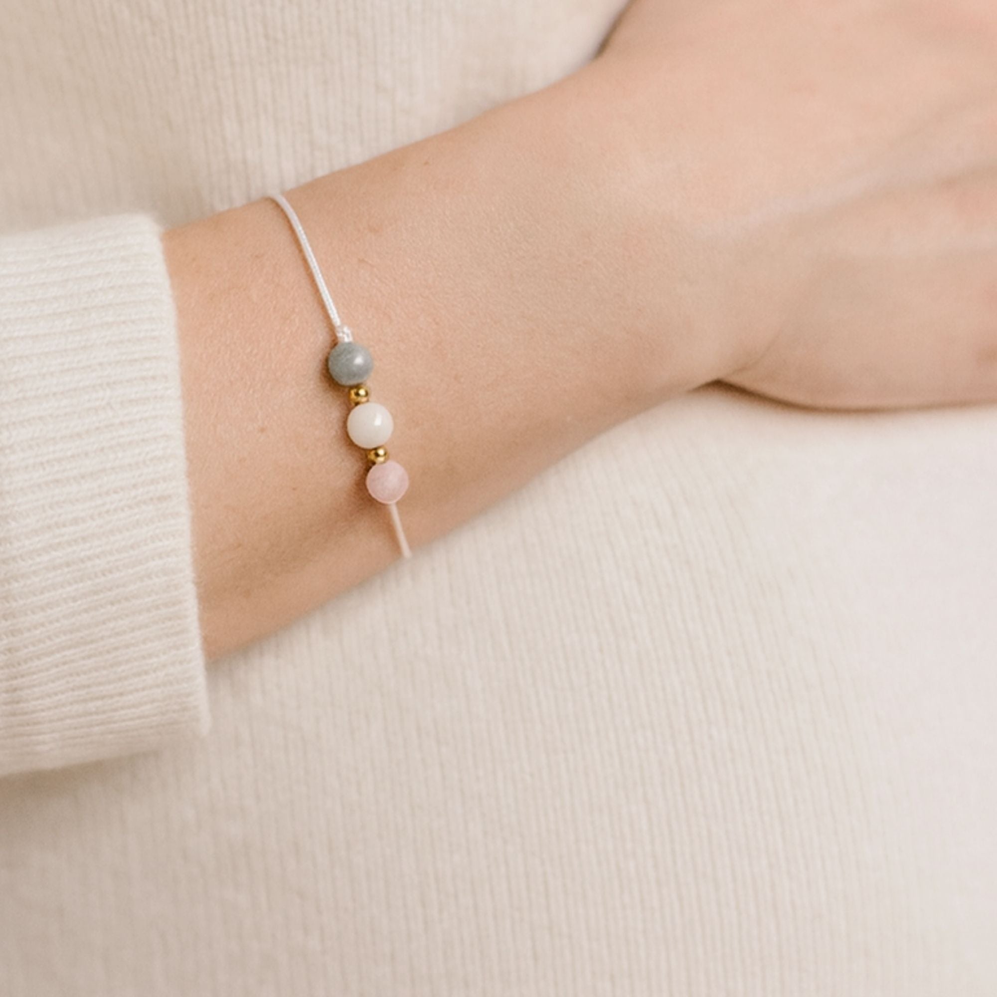 Natursteinarmband „Mom to be“ – mit Achat, Mondstein & Rosenquarz