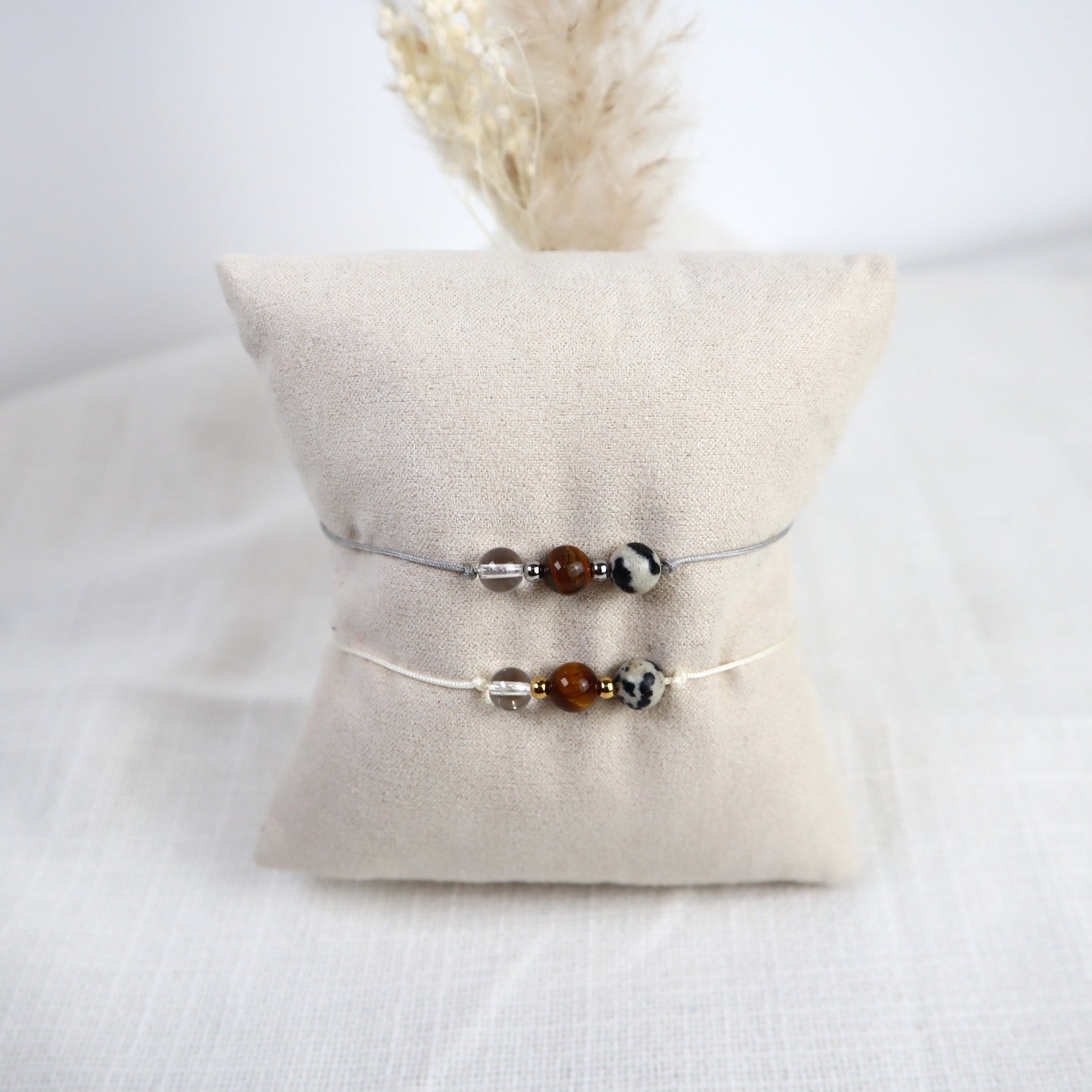 Natursteinarmband „Du kannst alles schaffen“ – mit Bergkristall, Tigerauge & Dalmatiner-Jaspis