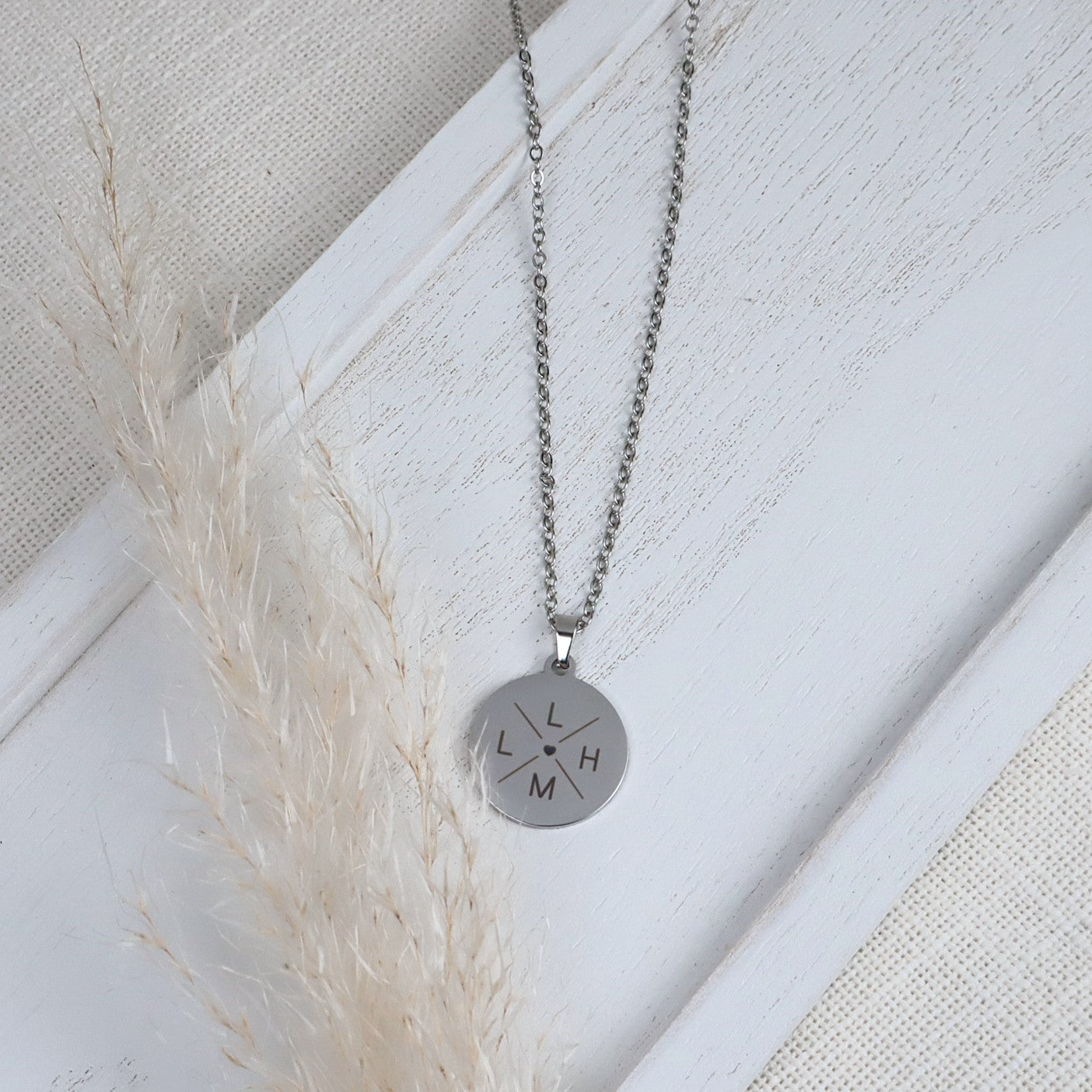 Halskette personalisiert mit Initialen – Edelstahl 18k vergoldet