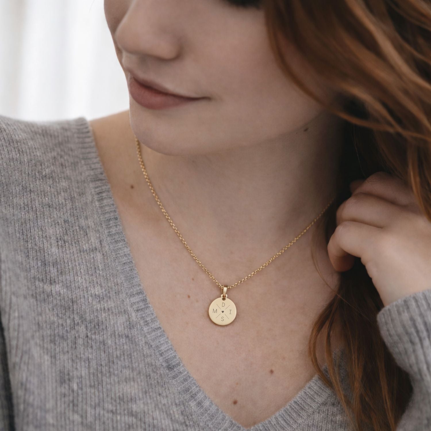 Halskette personalisiert mit Initialen – Edelstahl 18k vergoldet