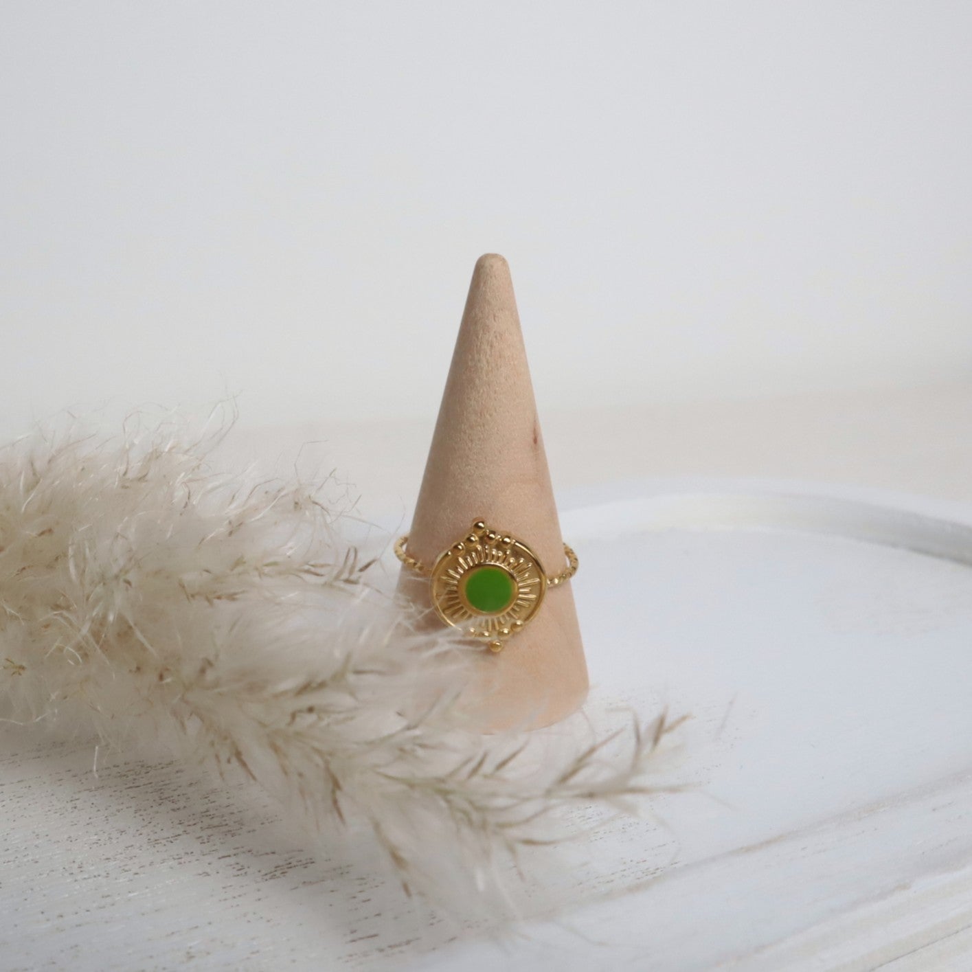 Ring mit grünem Emaille – Edelstahl Gold (verstellbar)