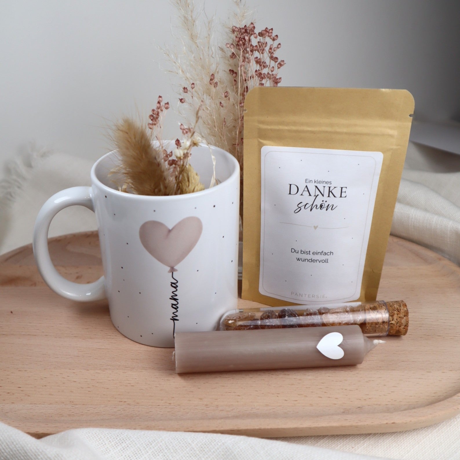 Geschenkset „Danke Mama“ | Tasse mit Tee & Kerze für Mamas