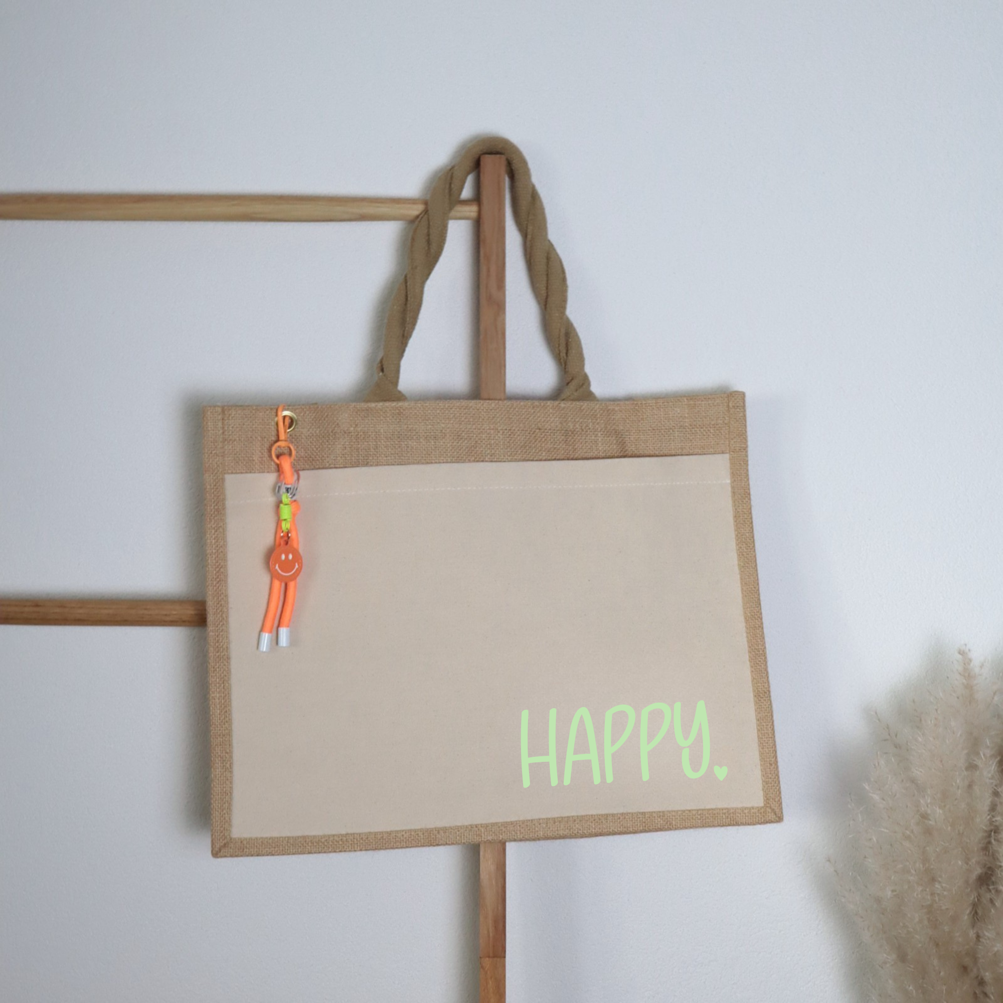 Jutetasche „happy.“ – Tasche mit Statement in 3 Größen