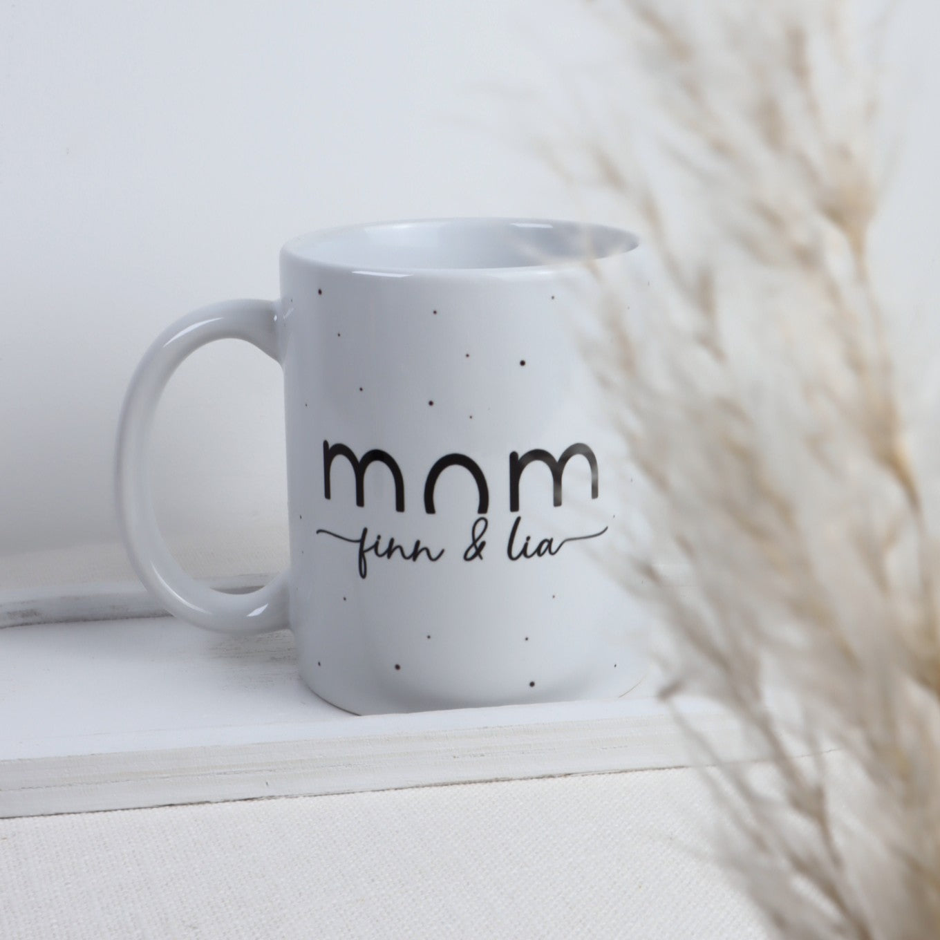Tasse MOM mit Wunschnamen – personalisierbar
