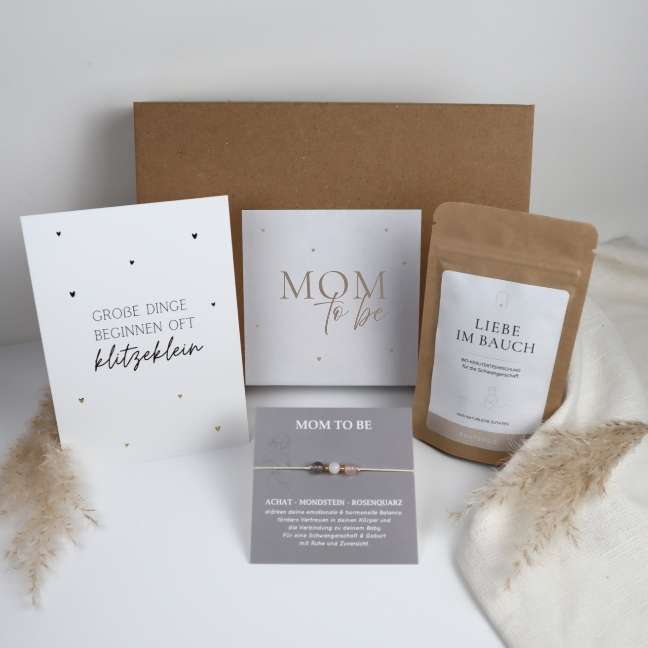 Mom to be Geschenkbox – Liebe im Bauch & Natursteinarmband