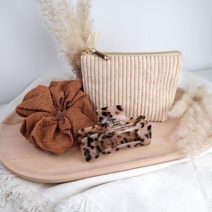 Accessoire-Set – Scrunchie, Haarklammer &amp; Kosmetiktäschchen | Trendset  in Cordoptik &amp; Geschenkidee für Mamas