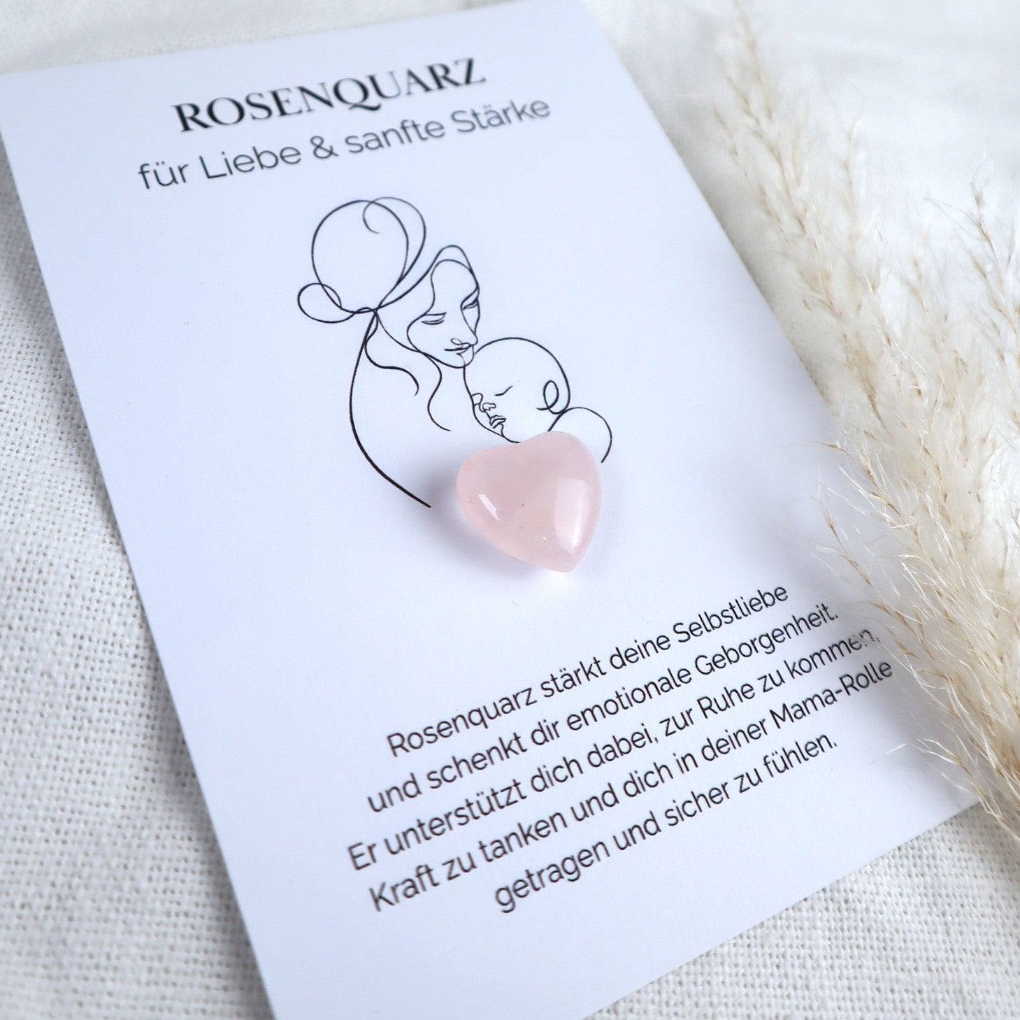 Herzenssteinkarte für Liebe &amp; sanfte Stärke – Rosenquarz in Herzform