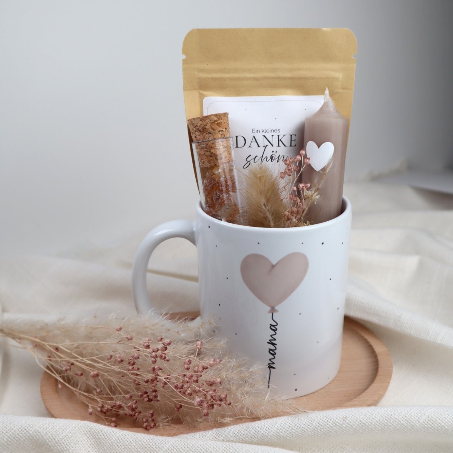 Geschenkset „Danke Mama“ | Tasse mit Tee &amp; Kerze für Mamas