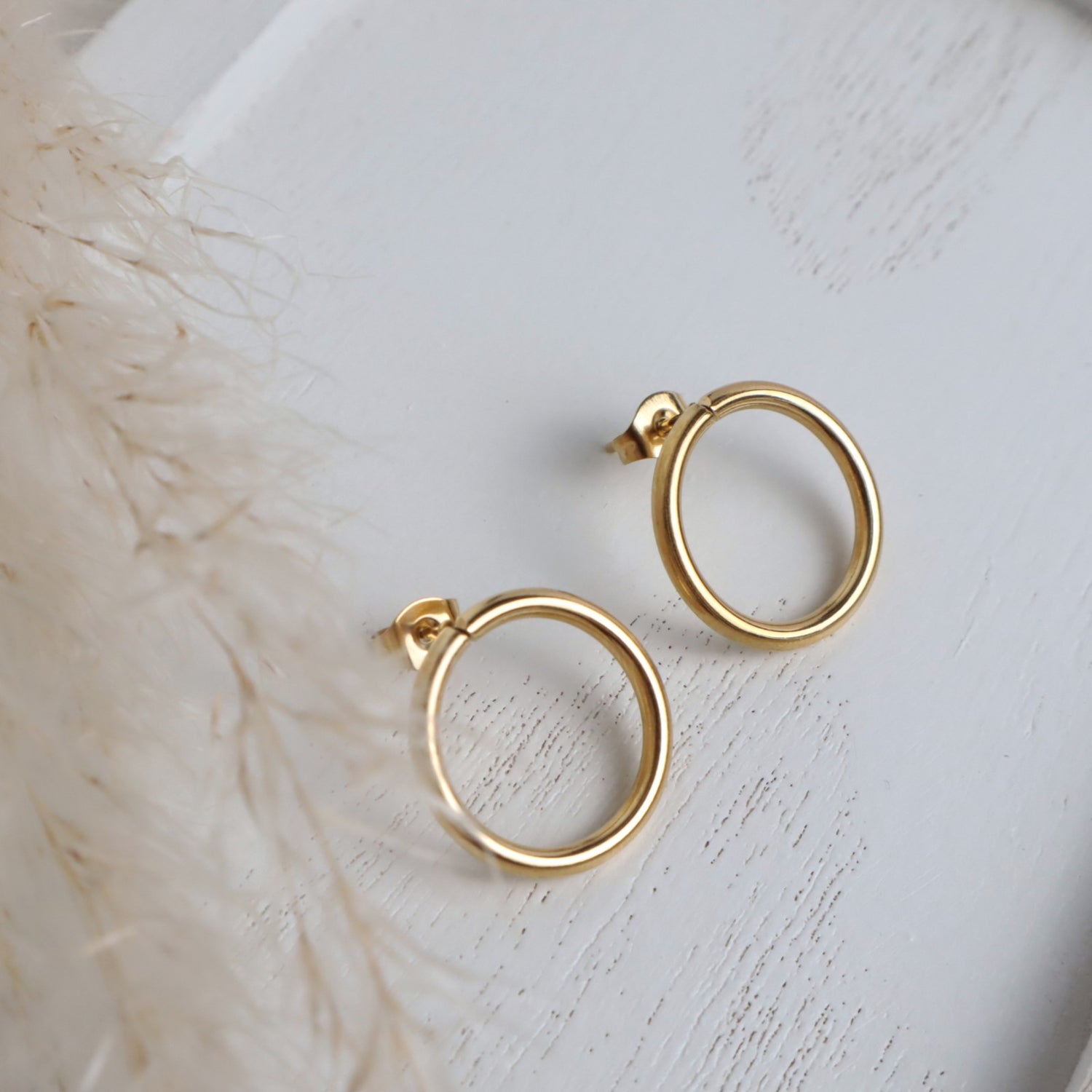 Ohrstecker aus Edelstahl – 18 mm rund, Gold