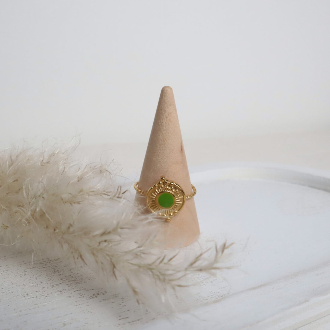 Ring mit grünem Emaille – Edelstahl Gold (verstellbar)