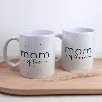 Geschenkset „Mom of...“ – Tasse mit Bio-Tee, Kerze &amp; Trockenblumen für Mamas