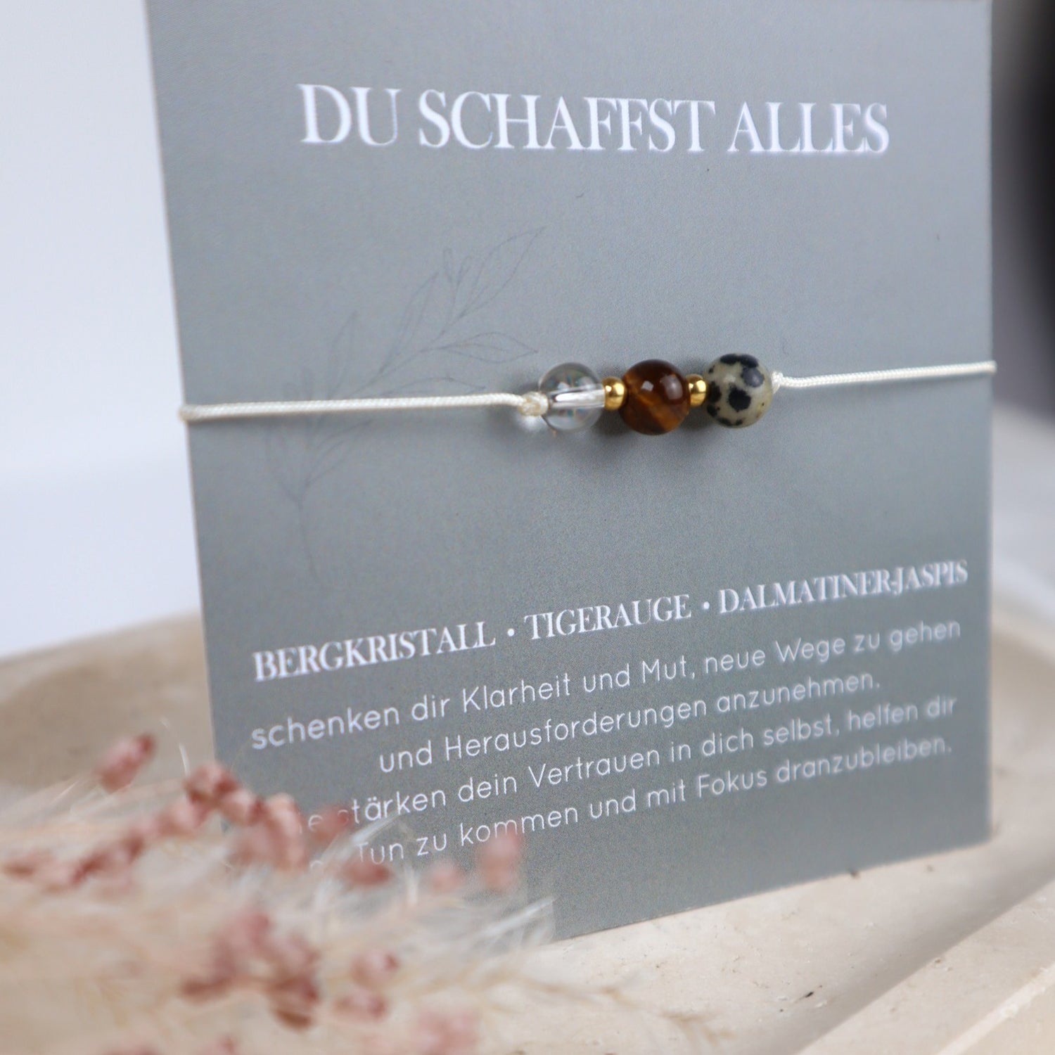 Natursteinarmband „Du kannst alles schaffen“ – mit Bergkristall, Tigerauge &amp; Dalmatiner-Jaspis