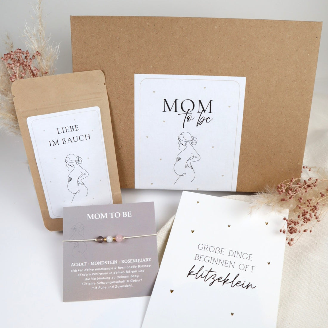 Mom to be Geschenkbox – Liebe im Bauch &amp; Natursteinarmband